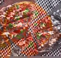 Crust Gourmet Pizza - Surfers Paradise - Accommodation Gold Coast