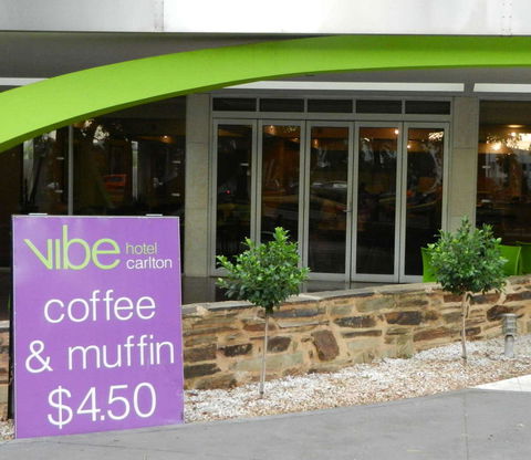 Curve Restaurant & Bar - Gold Coast 4U 0