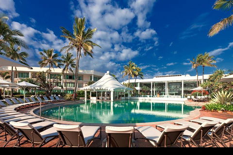 Oasis Pool Bar - Gold Coast 4U 0