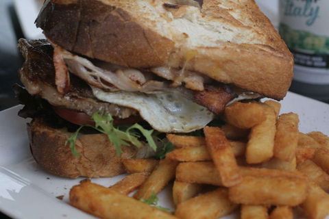 Oasis By The River Restaurant & Cafe - Gold Coast 4U 0