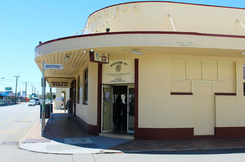 The Camel Bar - Accommodation Gold Coast 0
