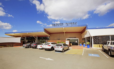 Warner Tavern - Gold Coast 4U 0