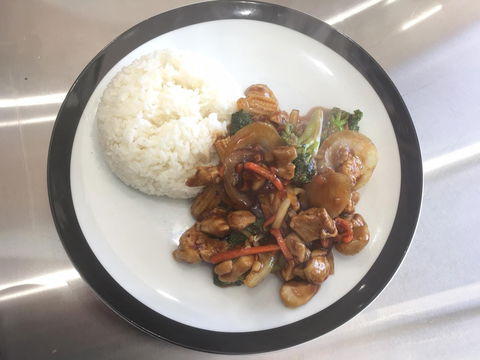 Angela's Kitchen Chinese Restaurant - Accommodation Gold Coast 0