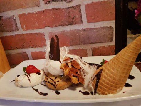 CJ's Crab Shack & Grill - Accommodation Gold Coast 0