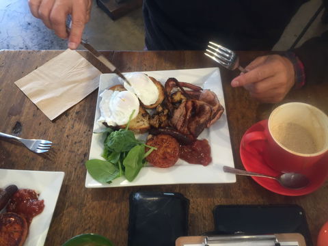 Seven Monks Cafe & Wares - Accommodation Gold Coast 0