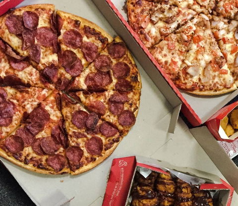 Pizza Hut - Mill Park - Gold Coast 4U 0