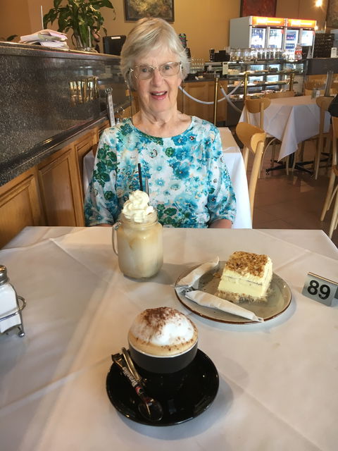 Cafe Va Bene - Gold Coast 4U 5
