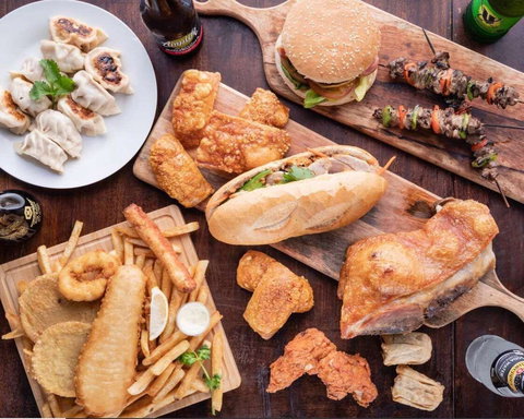 Garage 147 - Accommodation Gold Coast 0