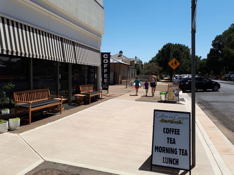 Coffee On Cooper - Accommodation Gold Coast 1