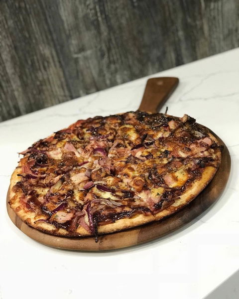 EJZ Pizza - Accommodation Gold Coast 0