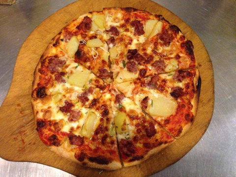 Frank's Pizza - Accommodation Gold Coast 0
