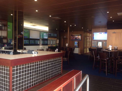 Golden Tiger Bar - Gold Coast 4U 0