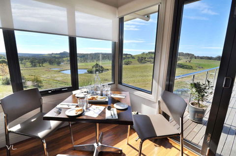 McVitty Grove Restaurant - 1 Gold Coast 0
