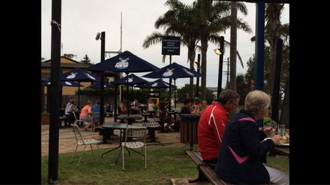 Shoalhaven Heads Hotel - 1 Gold Coast 0