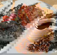 North Eastern Hotel - Accommodation Gold Coast