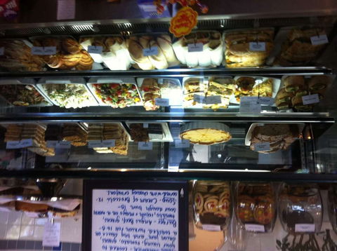 Bay Road Pantry - Gold Coast 4U 0