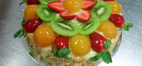 Santinas Cakes - Accommodation Gold Coast 0