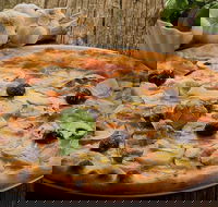 Alex's Pizza - Accommodation Gold Coast