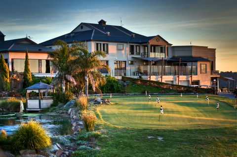 Baudins Restaurant At McCracken Country Club - Gold Coast 4U 0