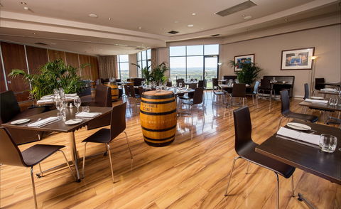 Baudins Restaurant At McCracken Country Club - Gold Coast 4U 2