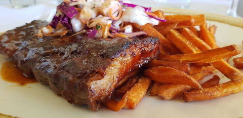 Anchorage Restaurant - Accommodation Gold Coast 0