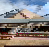 Elliott's Bakery  Cafe - Gold Coast 4U
