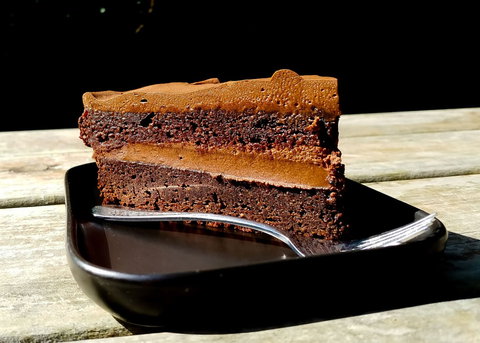 Gibsons Licensed Café & Larder - Accommodation Gold Coast 2