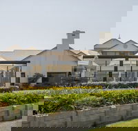Harrigans Irish Pub and  Harrington River Lodge - Gold Coast 4U