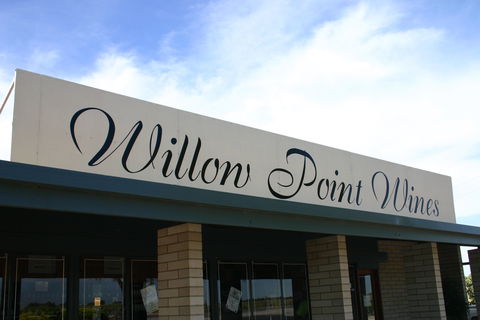 Willow Point Wines Cellar Door And Bottle Shop - Gold Coast 4U 0