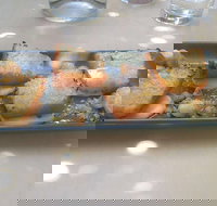 Hungry Feel Eating House