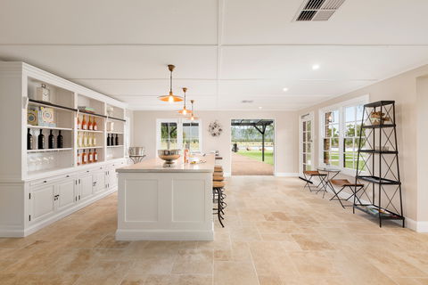 1813 Cellar Door - Accommodation Gold Coast 0
