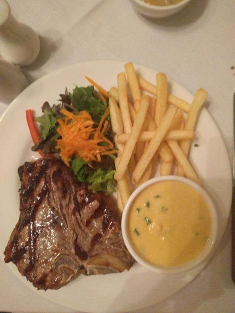 Cardens Seafood & Steak House - Accommodation Gold Coast 0