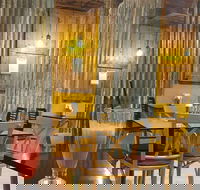 Rustica - Gold Coast 4U