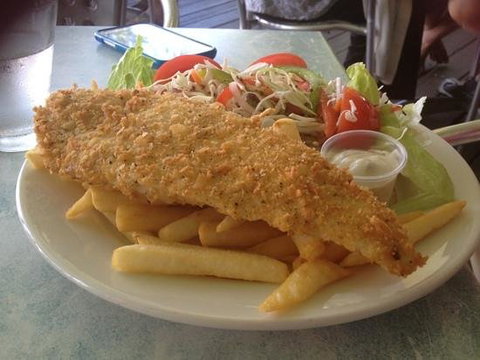 Flying Fish Point Cafe - Accommodation Gold Coast 0