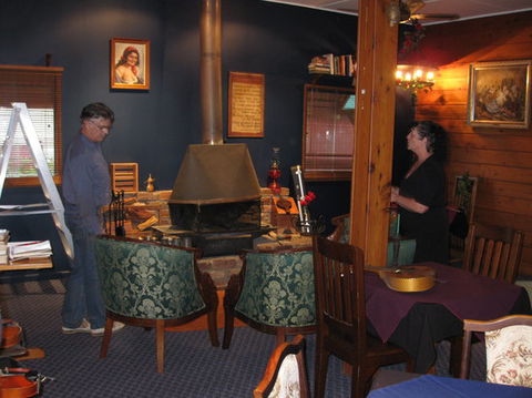 Gypsy's Table - Gold Coast 4U 0