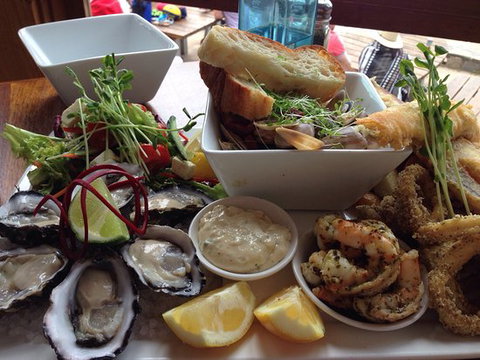 The Flying Fish Cafe - Accommodation Gold Coast 0