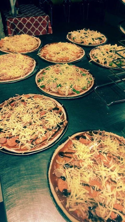 The Cave Woodfired Pizza Bar - 1 Gold Coast 0