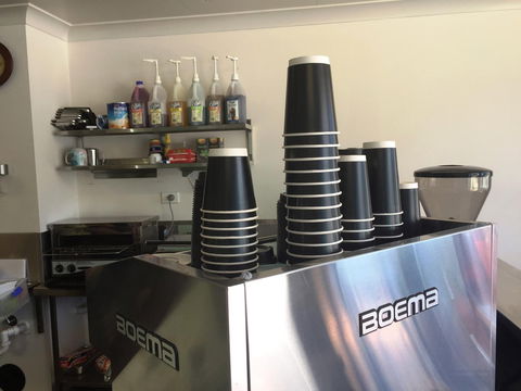 The Loaded Lunchbox - Accommodation Gold Coast 0