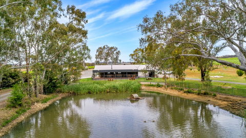 Jaeschkes Hill River Clare Estate - Gold Coast 4U 0