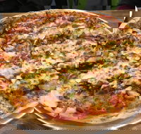 Pizza Pizzazz Currambine - Gold Coast 4U