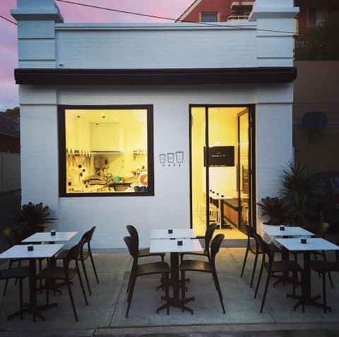 SML Cafe - Accommodation Gold Coast 0