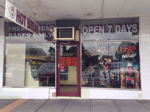 Haley's Bakery - Gold Coast 4U 0