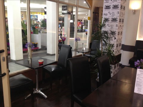 Neo Cafe Restaurant - Gold Coast 4U 2