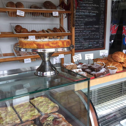 Benedetto Bakery - Gold Coast 4U 0