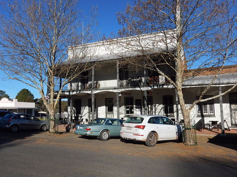 Bowning Hotel Dining - Gold Coast 4U 1