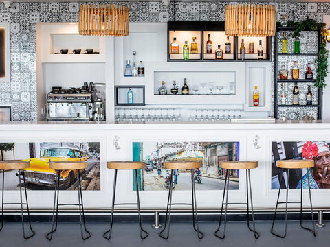 The Garden Bar Bistro - Gold Coast 4U 0