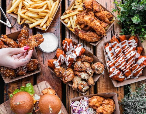 Wing Fix - Accommodation Gold Coast 0
