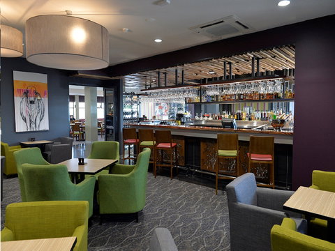 Madame Za - Accommodation Gold Coast 0