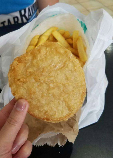 Rowville Red Rocks Charcoal Chicken - Accommodation Gold Coast 0