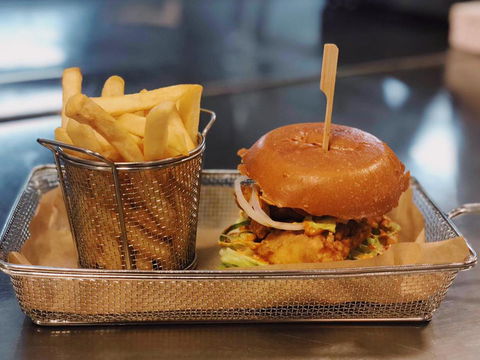 24 Seven Cafe - Gold Coast 4U 1